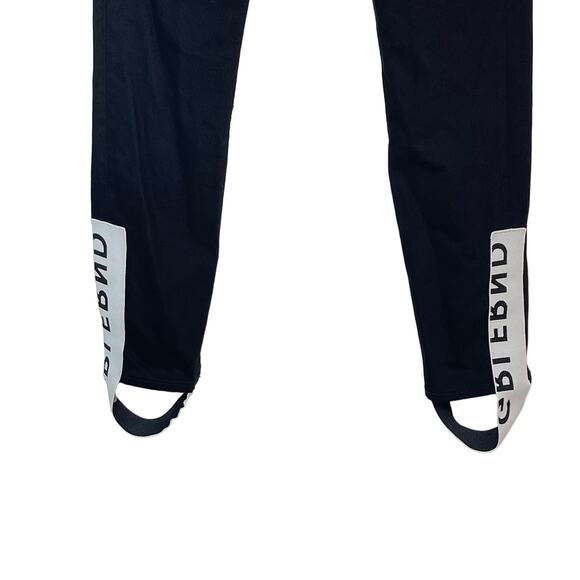 GRLFRND Denim Women's 27 Belluci Logo Spell Out Stirrup Jeans Black - Picture 5 of 9